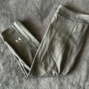 Under Armour compression heat gear, size small leggings